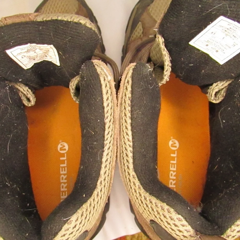 Merrell Women’s Moab series boots